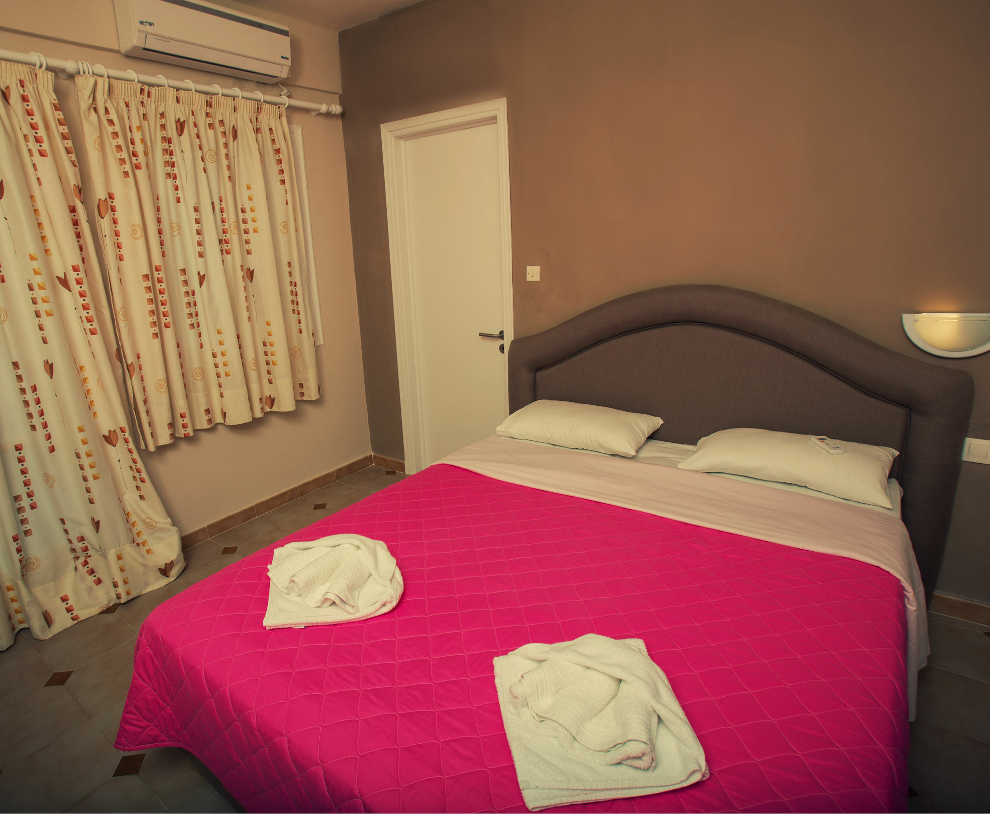 Sunshine Resort Ласси Экстерьер фото
